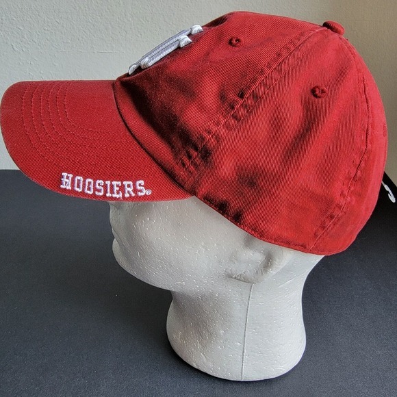 STEVE AND BARRYS Indiana University Fitted Size Large MENS HAT Embroidered Red - Picture 3 of 9